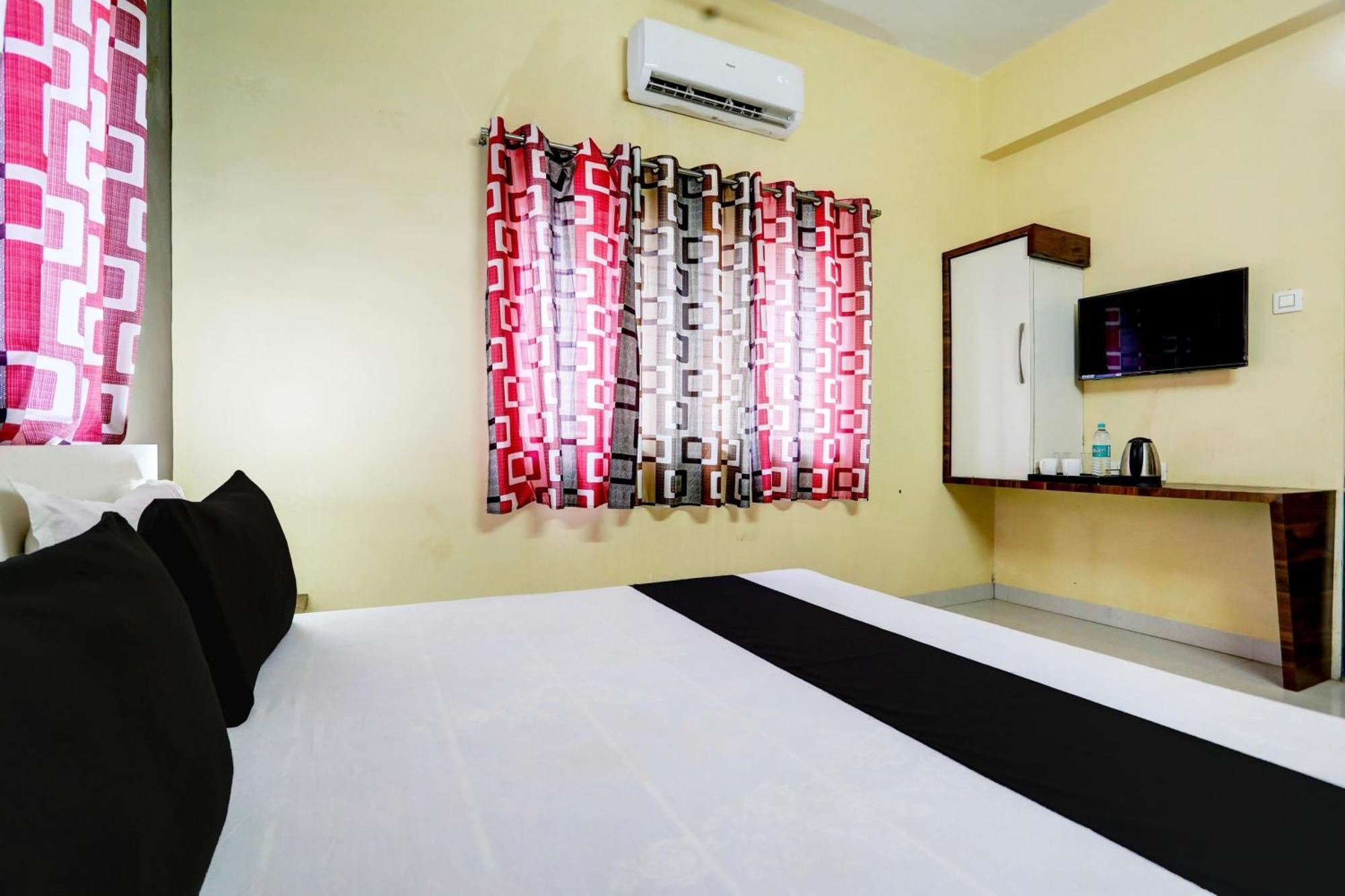 Hotel O Patil Residency Lodging Shahada 外观 照片