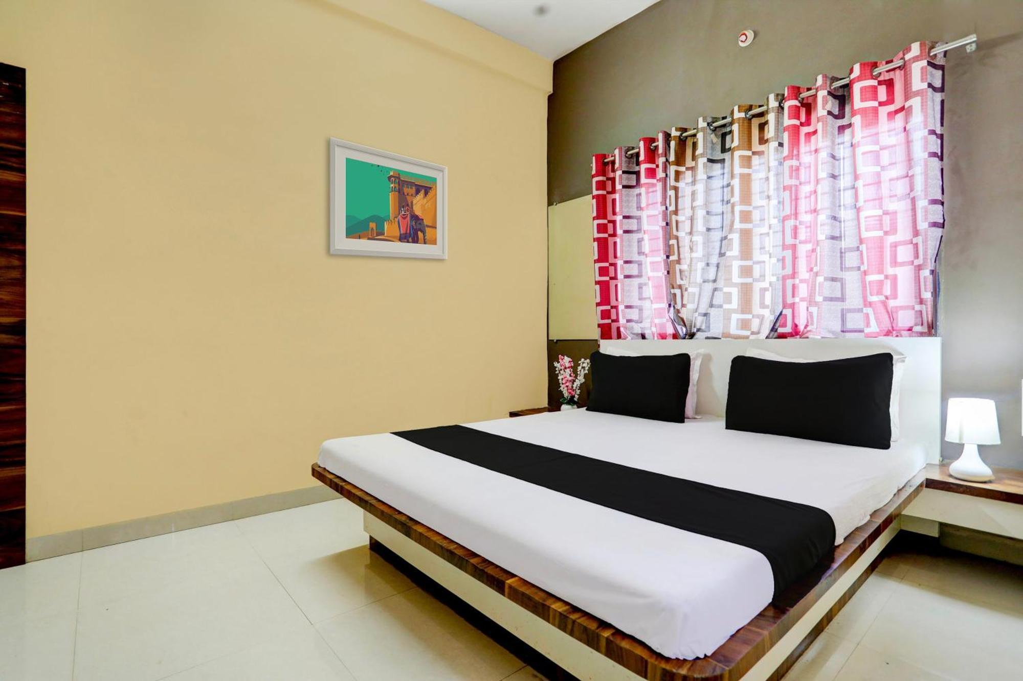 Hotel O Patil Residency Lodging Shahada 外观 照片