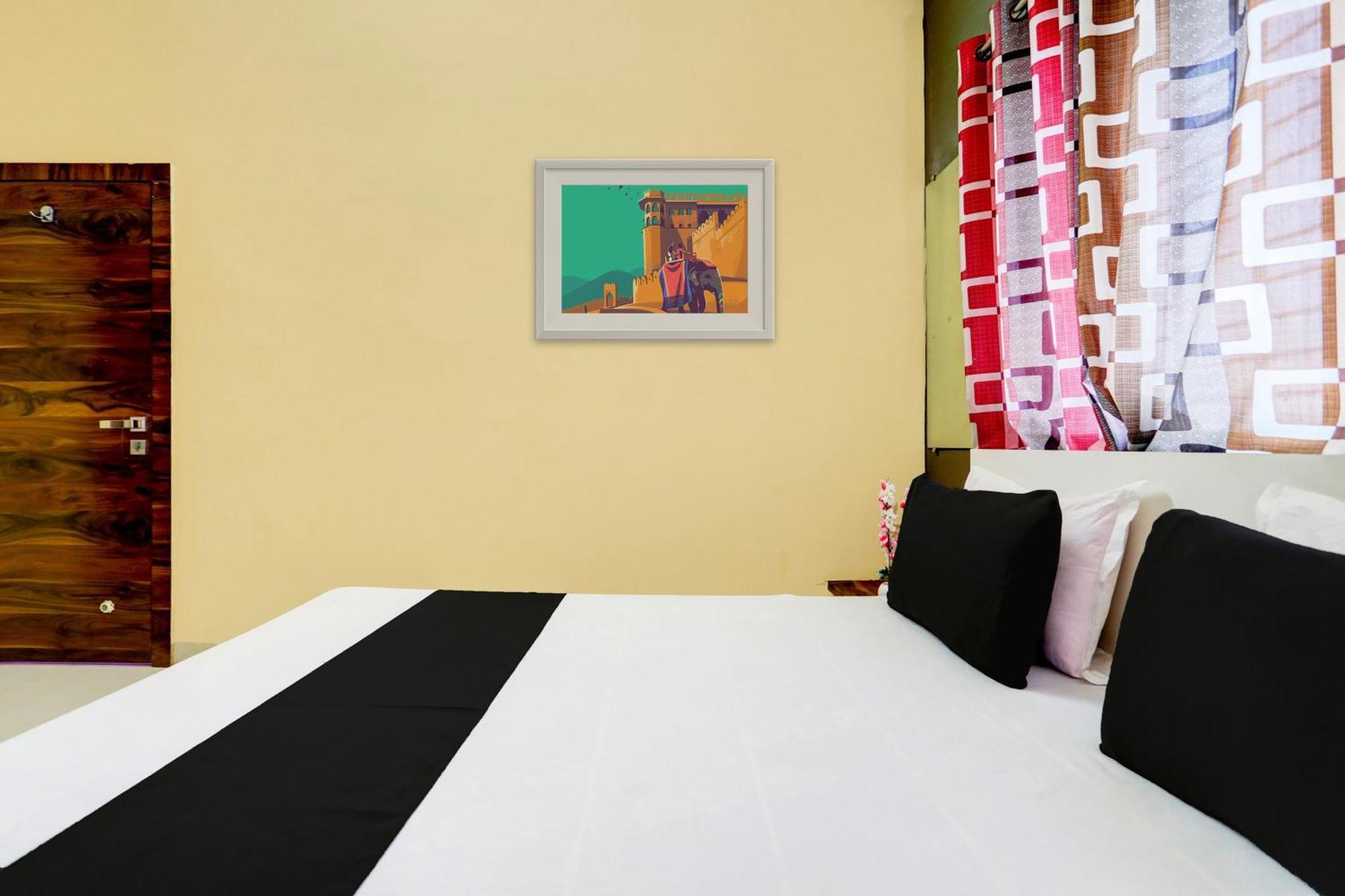Hotel O Patil Residency Lodging Shahada 外观 照片